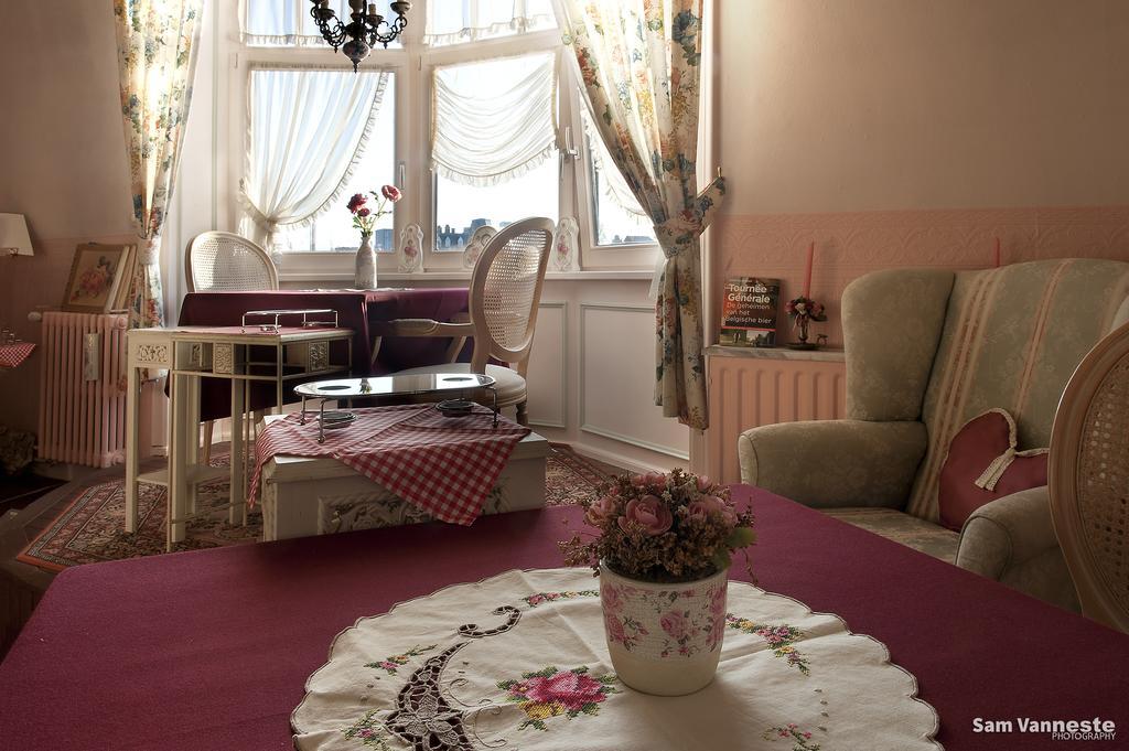 B&B De Vijf Zuilen Μπριζ Εξωτερικό φωτογραφία