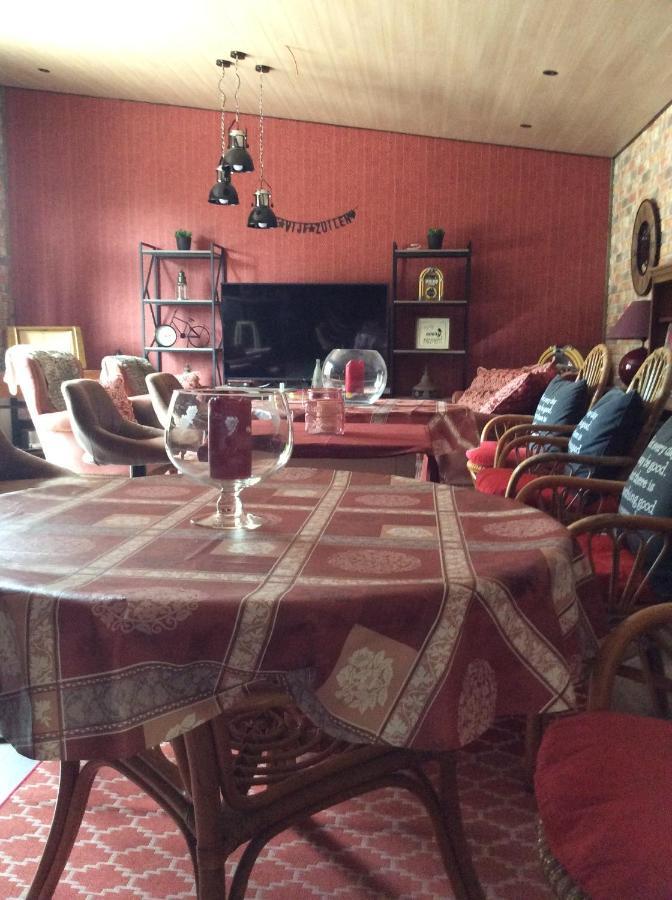 B&B De Vijf Zuilen Μπριζ Εξωτερικό φωτογραφία