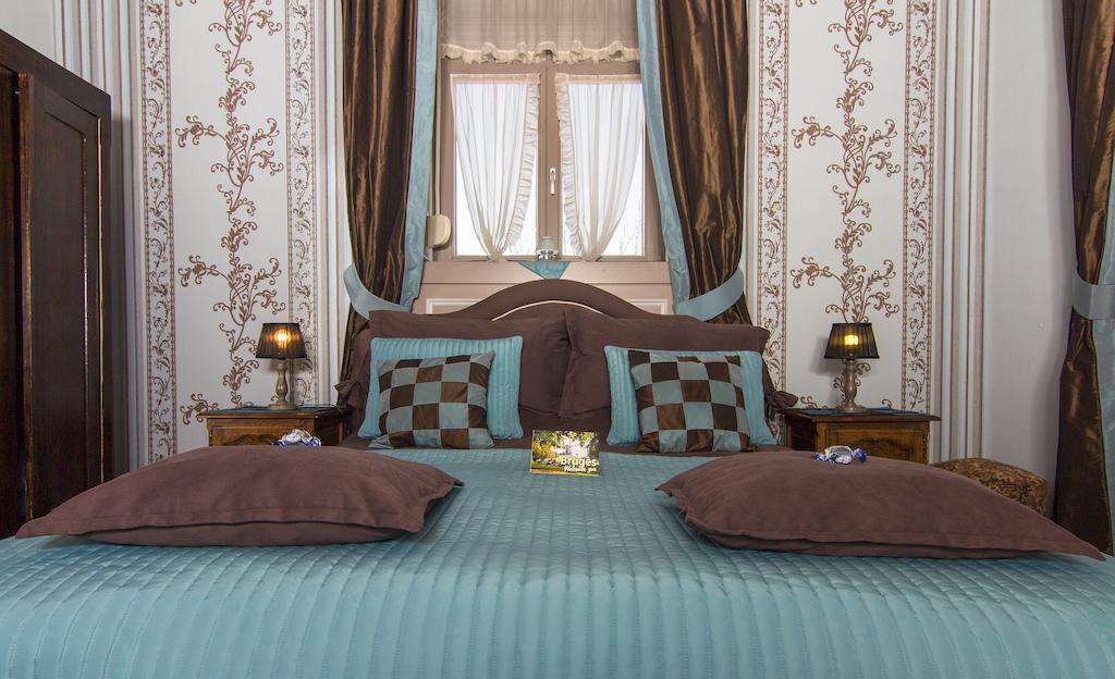 B&B De Vijf Zuilen Μπριζ Δωμάτιο φωτογραφία